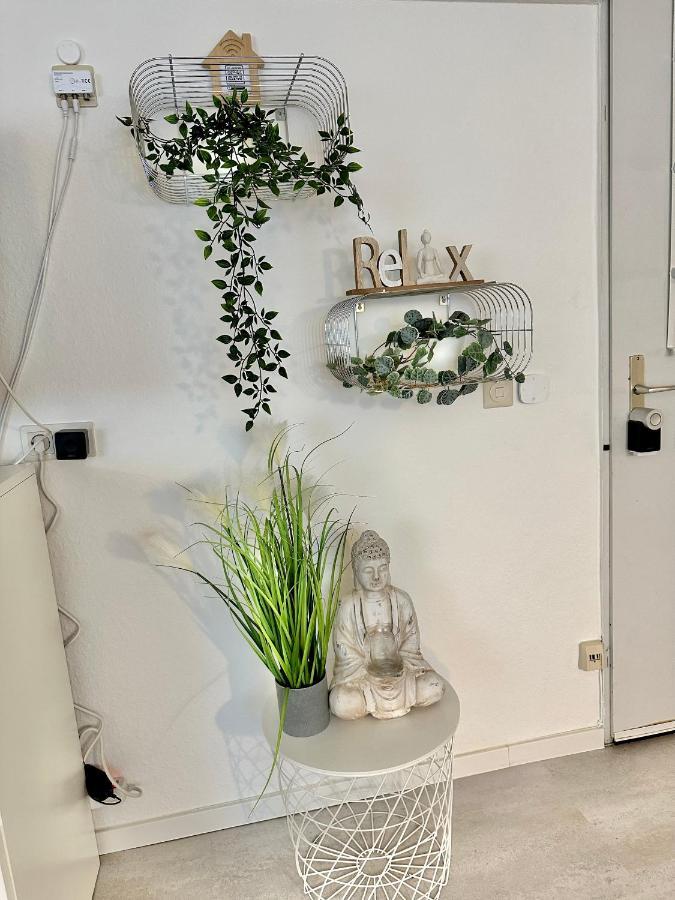 1ZKB Apartment im Souterrain, zentral nähe Pferdemarkt, Ideal für Städtetrips, Paare und Business in OL Oldenburg Exterior foto